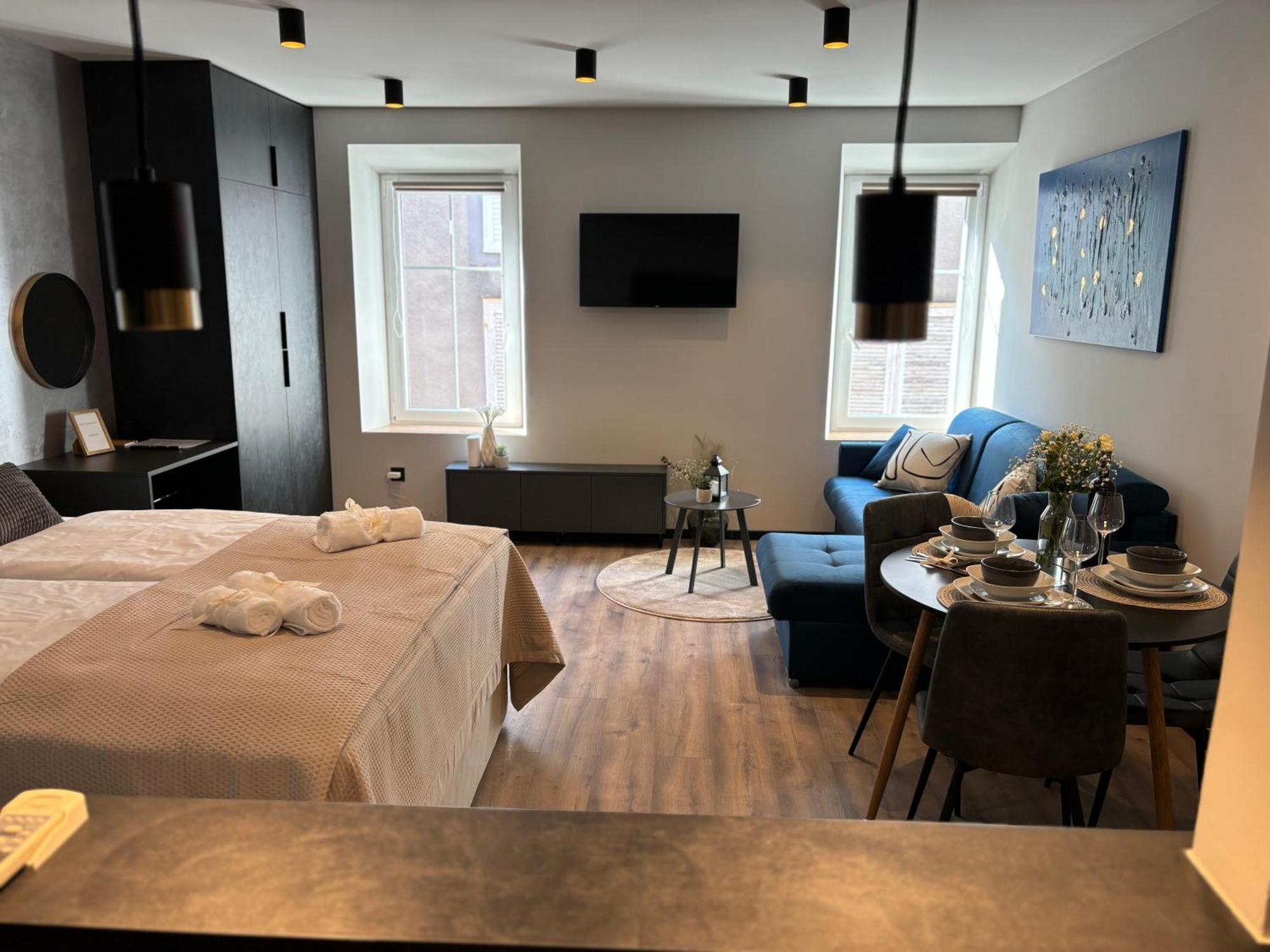 Studio Apartman Versi Old Town Zadar Dış mekan fotoğraf